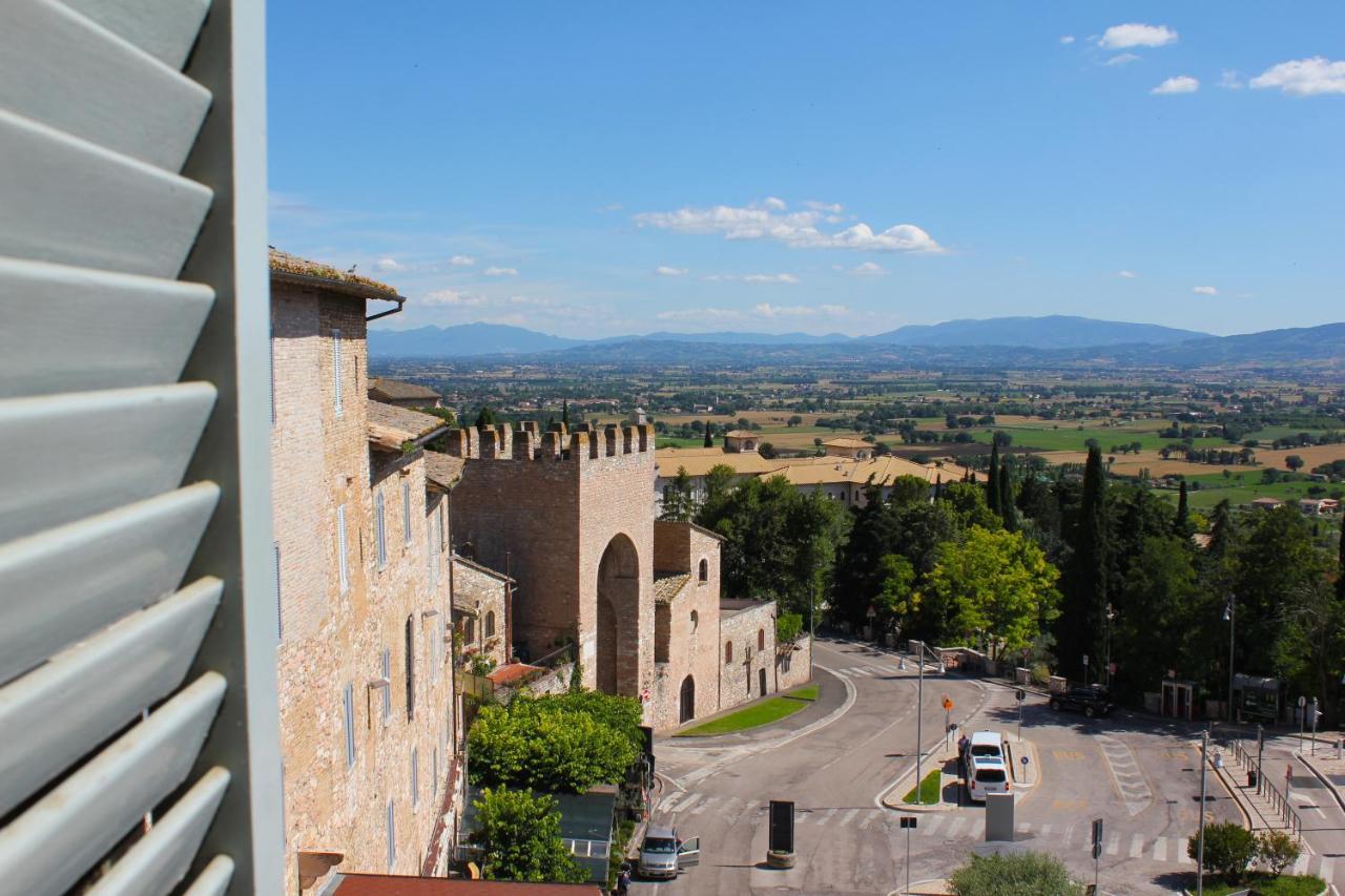 Hotel Il Castello อัสซิซี ภายนอก รูปภาพ